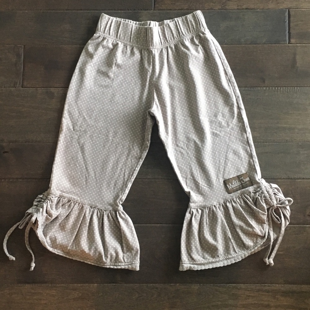 Matilda Jane ruffled dot side tie capris
